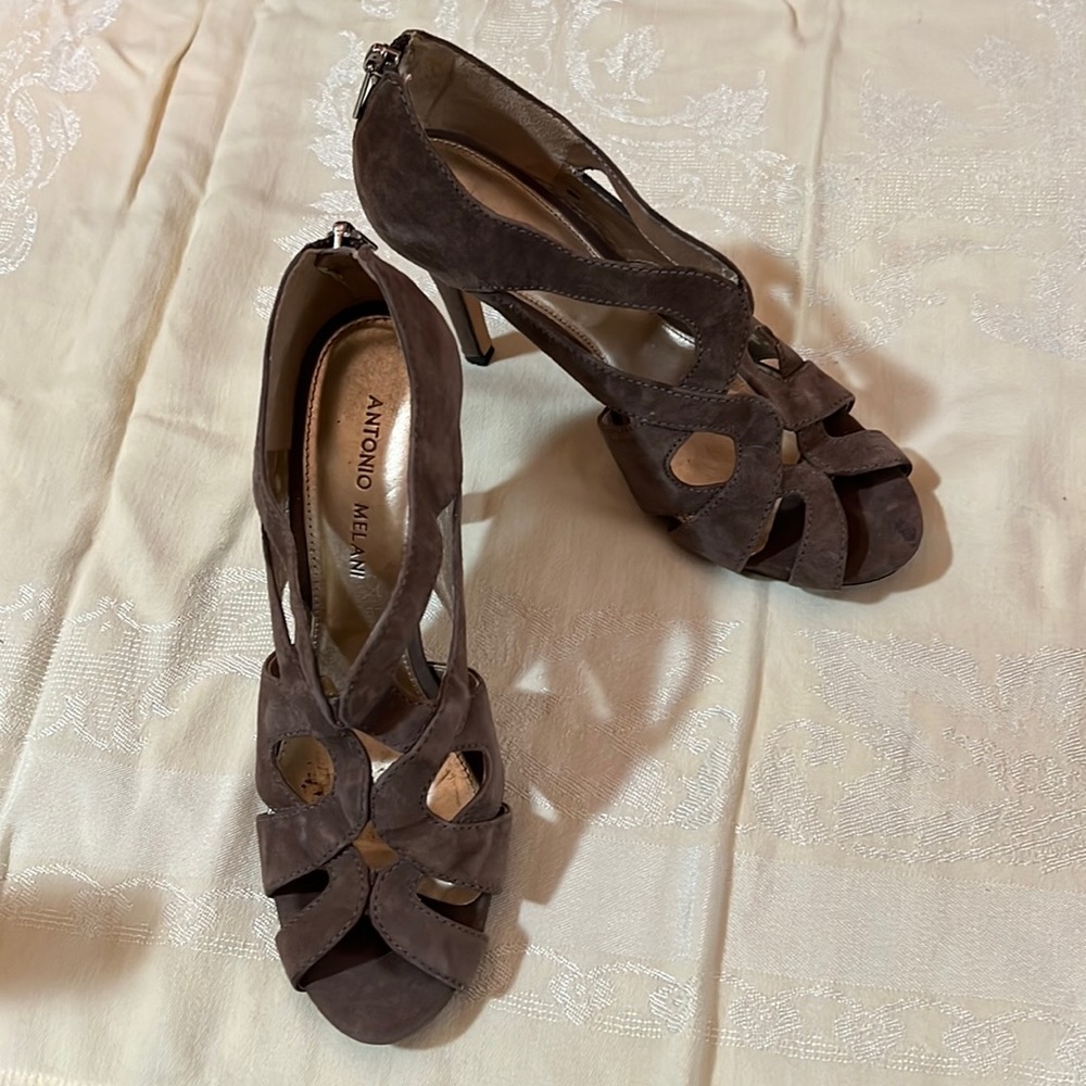 For sale: One gently used pair of women’s ANTONIO MELANI brown suede heels sz 8M